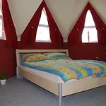شقة 18 *